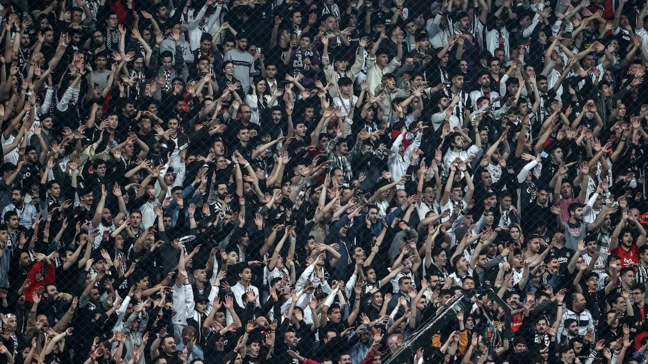 Beşiktaş taraftarı şokta: Bir dakika bile kalmam!