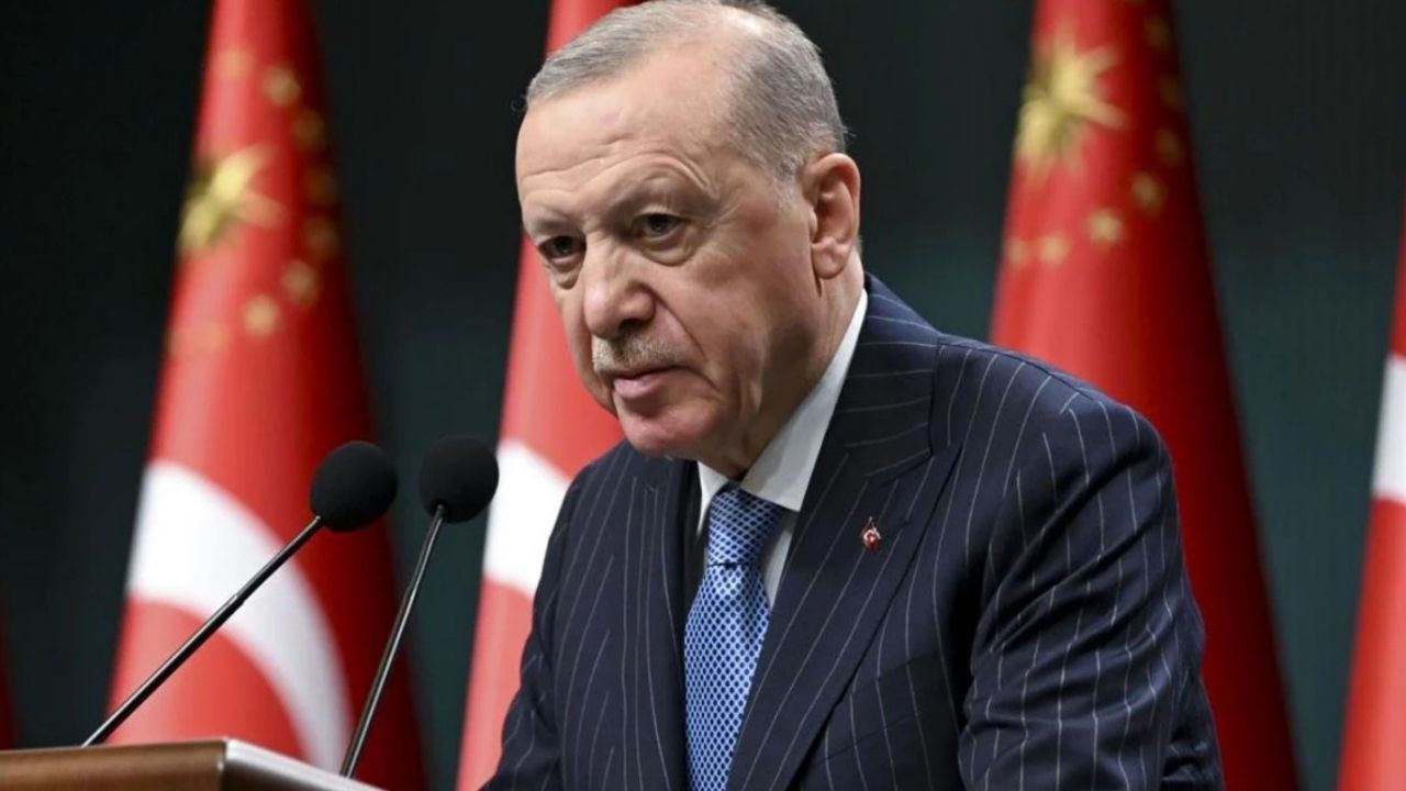 Ankara’da 14:00 diplomasisi: Külliye’de nefesler tutuldu!