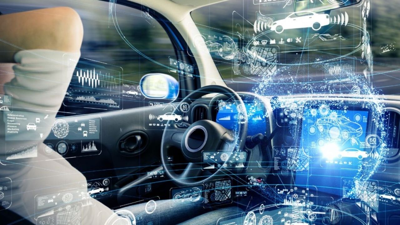 Trafikte yeni dönem: Otonom araçta veriyle oynayanlara 200 bin TL ceza